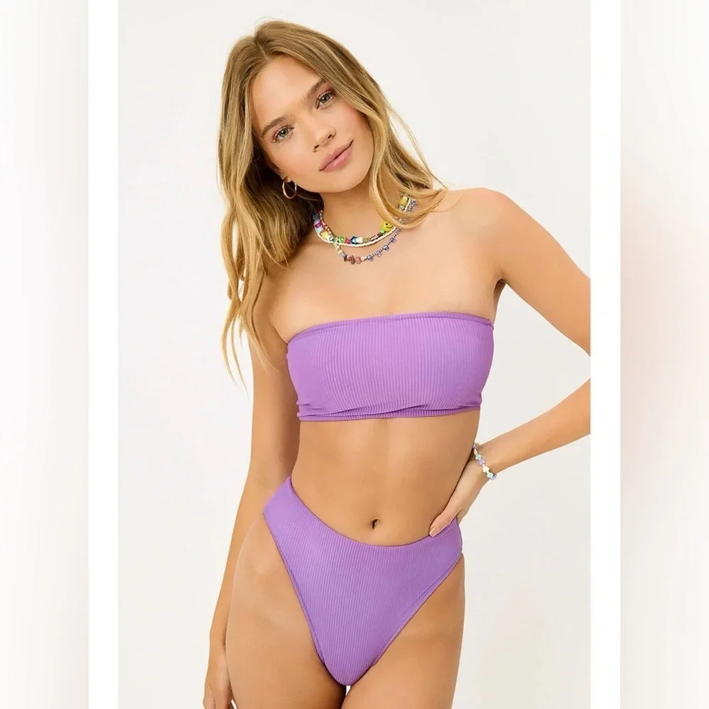 Frankies Bikinis new without